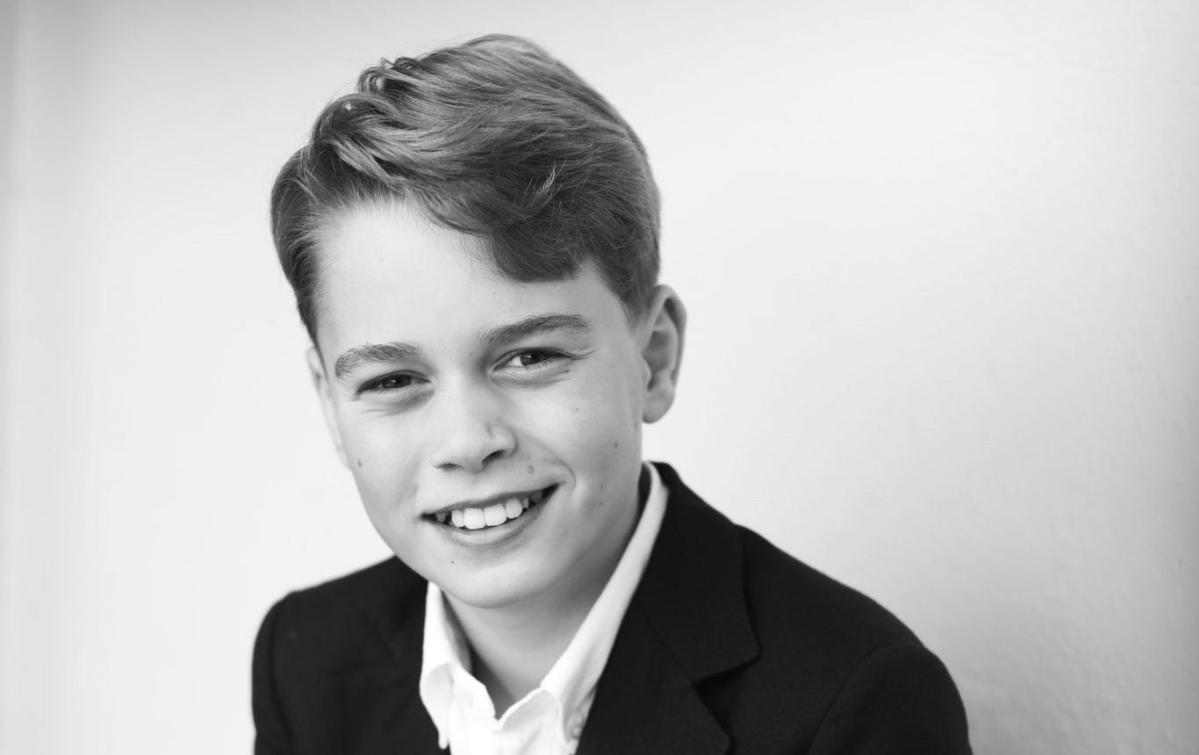 New Prince George photo released on 11th birthday