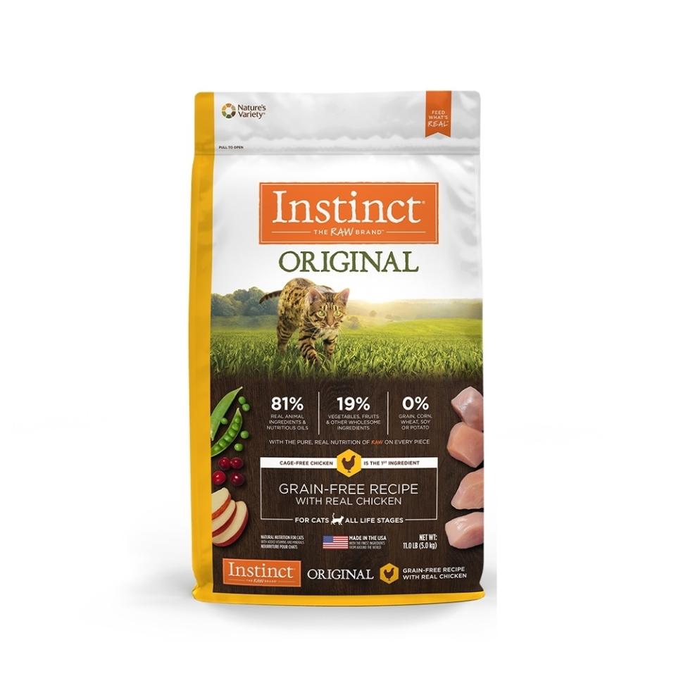 【Instinct原點】雞肉無穀全貓配方11lb，原價3660元，73折優惠價2699元。（圖取自Yahoo奇摩購物中心）