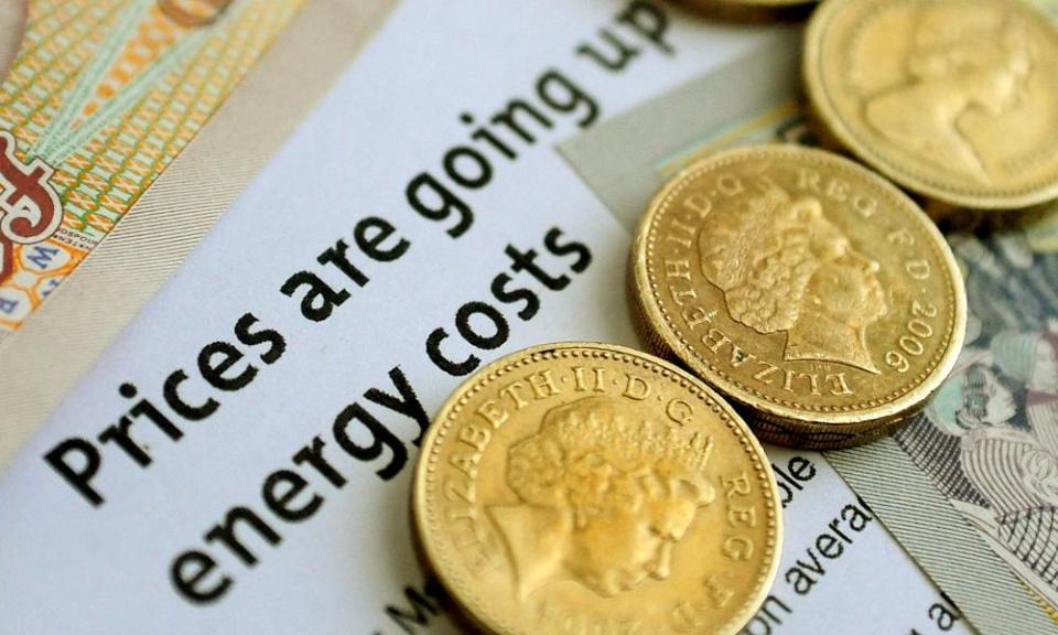 Are Tory proposals for an energy price cap really so ‘very different’ from those put forward by Labour’s Ed Miliband?