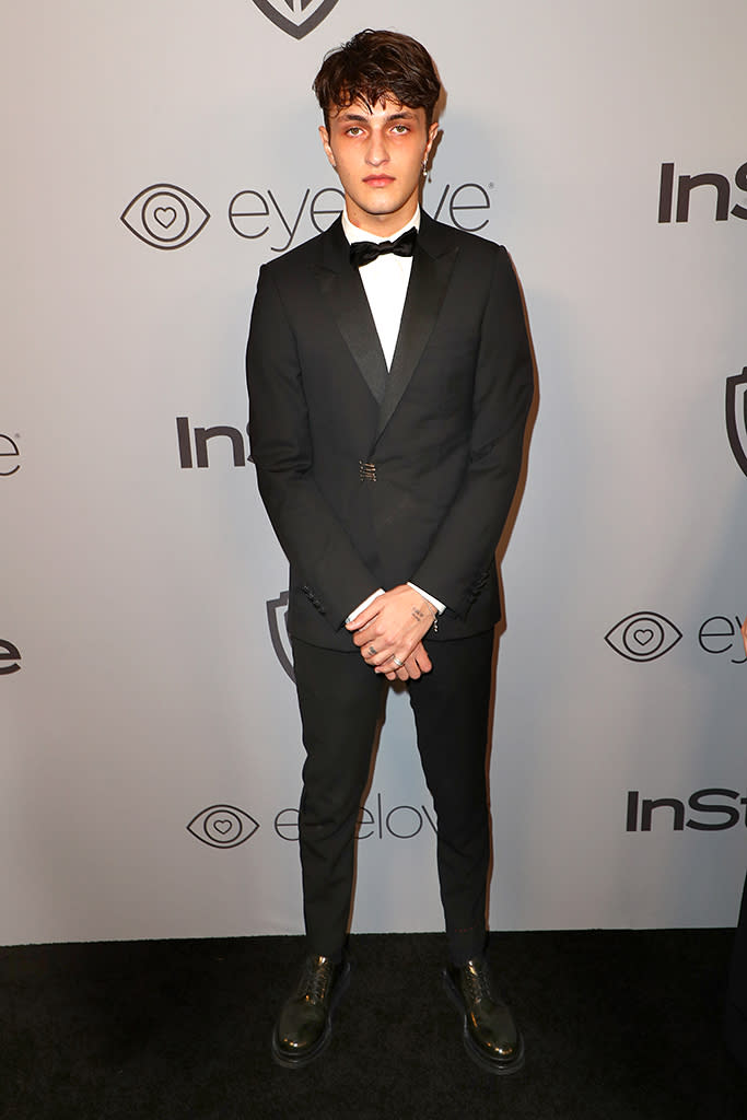 <p>Model Anwar Hadid attends the InStyle and Warner Bros. party. (Photo: Joe Scarnici/Getty Images for InStyle) </p>