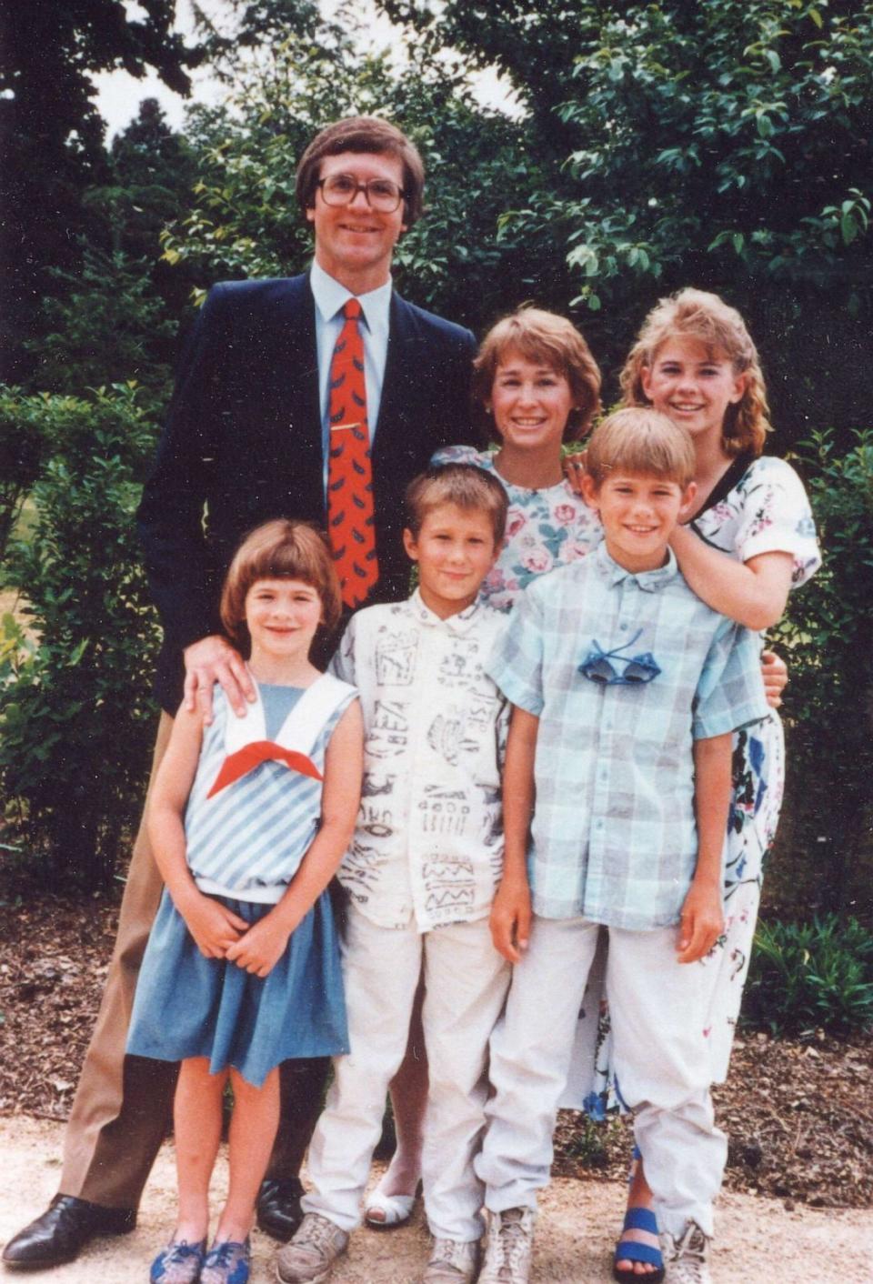 PHOTO: Jacob Wetterling (R, front row) is seen in an undated family photo. (Courtesy of Patty Wetterling)