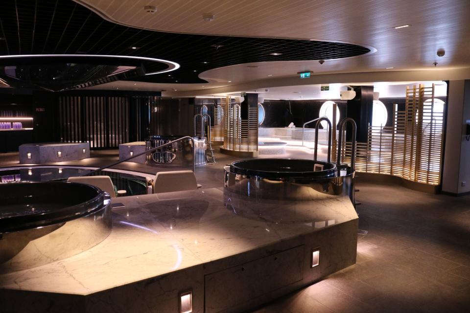 Virgin Voyages spa 3