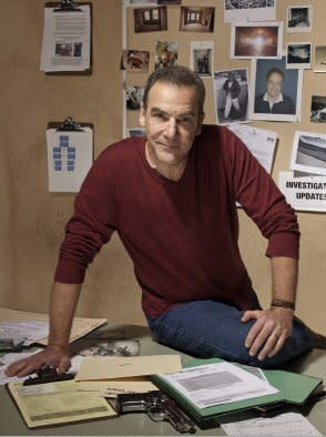 <p>L'acteur a joué le rôle de Jason Gideon pendant deux saisons. </p>...