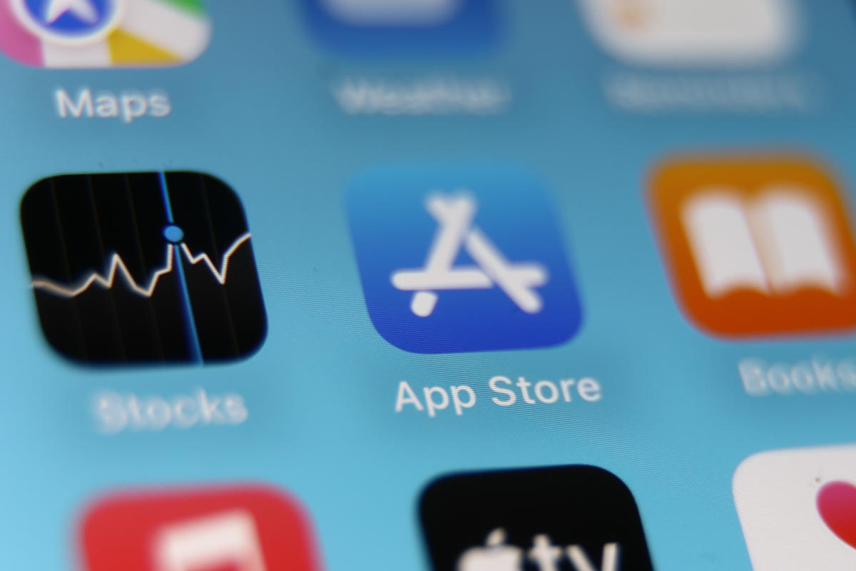 Biden administration’s new report on app stores calls ‘on Apple and Google to do better’