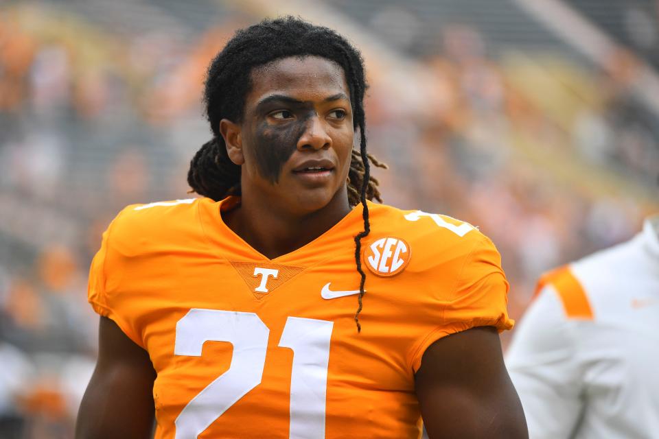 Tennessee running back Dee Beckwith (21) on the field before the start of an NCAA college football game between the Tennessee Volunteers and Tennessee Tech Golden Eagles in Knoxville, Tenn. on Saturday, September 18, 2021.