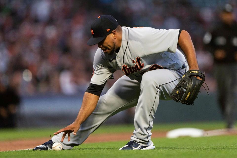 Tigers pitcher Wily Peralta grabs the ball during the fifth inning against the Giants on Tuesday, June 28, 2022, in San Francisco.