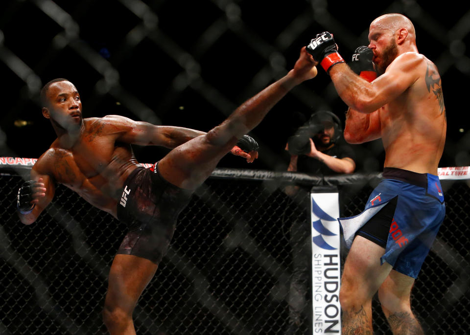 Ultimate Fighting Championship - Welterweight Bout- Donald Cerrone v Leon Edwards - Singapore Indoor Stadium, Singapore - June 23, 2018  Donald Cerrone in action against Leon Edwards.   REUTERS/Feline Lim