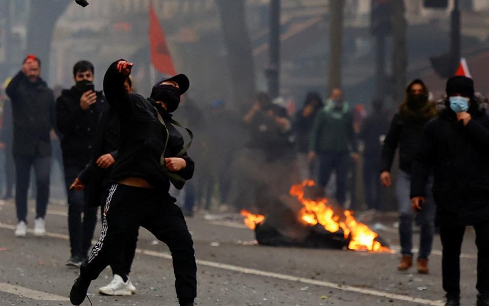 Paris riots Kurdish protesters police France crime - Reuters/Sarah Meyssonnier