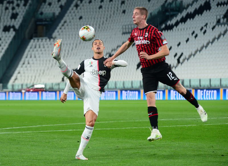 Coppa Italia Semi Final Second Leg - Juventus v AC Milan