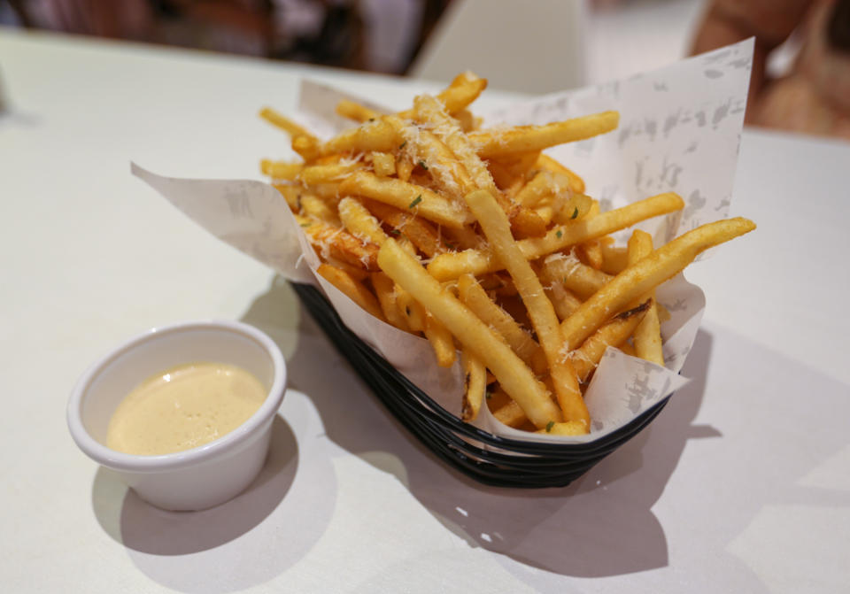 cafe q classified - truffle fries