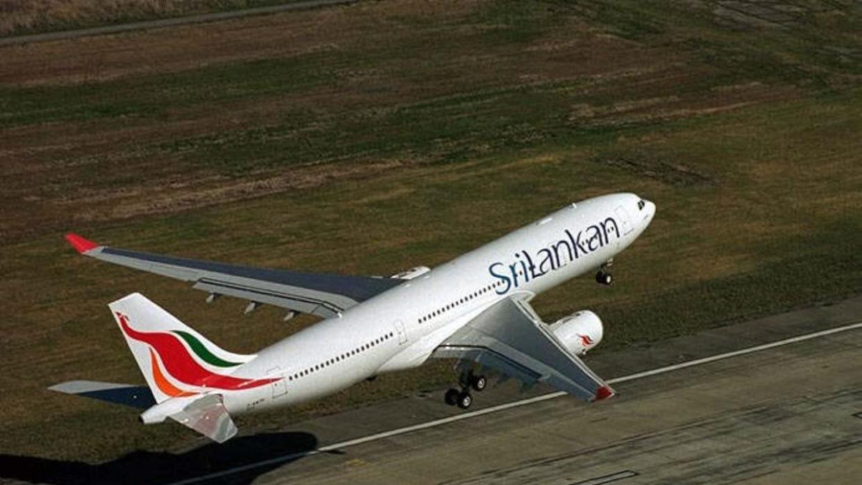 Airbus A330-200 Sri Lankan Airlines. aviation aircraft plane