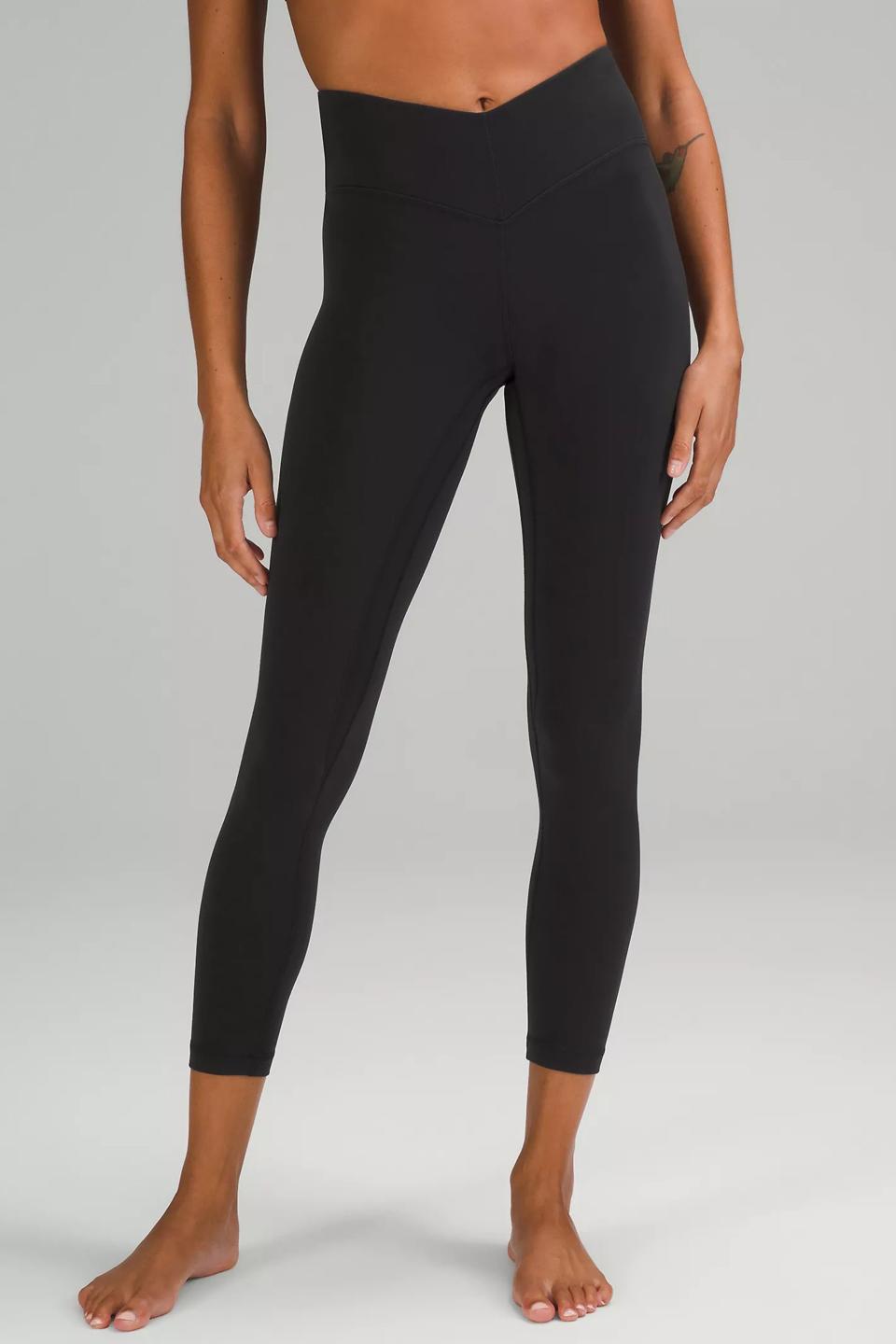 <p><a href="https://go.redirectingat.com?id=74968X1596630&url=https%3A%2F%2Fshop.lululemon.com%2Fp%2Fwomens-leggings%2FAlign-V-Waist-Pant-25-MD%2F_%2Fprod11410092&sref=https%3A%2F%2Fwww.elle.com%2Ffashion%2Fshopping%2Fg42218141%2Fbest-workout-leggings%2F" rel="nofollow noopener" target="_blank" data-ylk="slk:Shop Now;elm:context_link;itc:0;sec:content-canvas" class="link ">Shop Now</a></p><p>Align V-Waist Leggings</p><p>$89.00</p><p>lululemon.com</p>