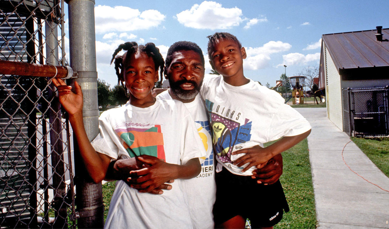 Image: Venus Williams, Richard Williams and Serena Williams (Paul Harris / Getty Images)