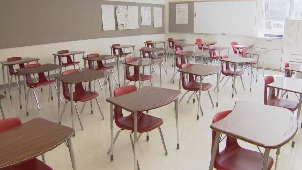 Edmonton school leaders are considering whether the rise in COVID-19 cases should prompt them to request older students return to online classes for the second time this school year. In late November, Grade 7-12 students moved to online learning for the rest of 2020. (David Bajer/CBC - image credit)