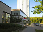 <p><b>14. Schulich School of Business</b></p>Schulich School of Business is located in Toronto and has time and again ranked among the best business schools worldwide. The school offers undergraduate and graduate programs in business administration, finance, public administration and international business, among other PhD and executive programs.<p> Ranking index: 59.9</p><p>Career services: C</p><p>Teaching quality: C</p><p>Critical Thinking: C</p><p>Leadership Skills: C</p><p>Caliber of Classmates: C</p><p>(Photo: Wikimedia Commons)</p>