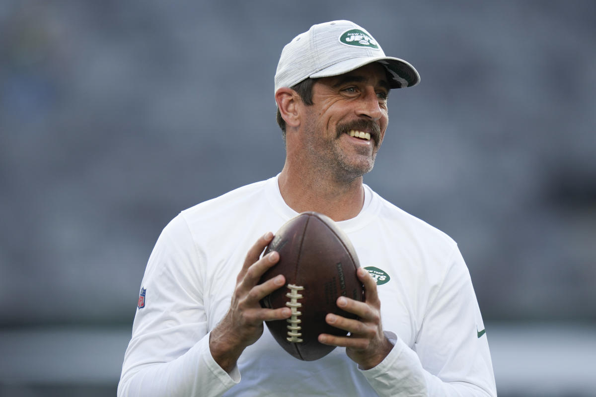 NFL preseason 2023: Aaron Rodgers reportedly will make his debut with the  New York Jets on Saturday 