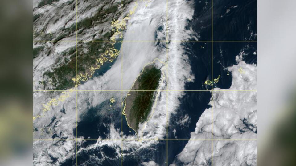 真實色衛星雲圖。（圖／翻攝氣象局）