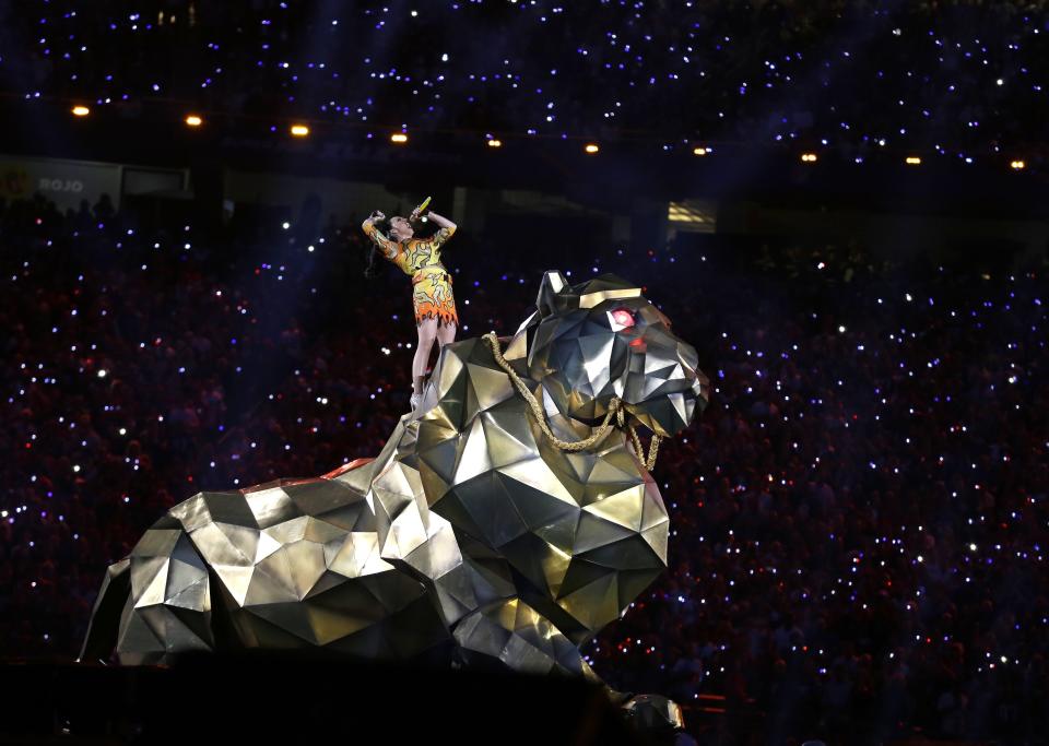 Singer Katy Perry performs during halftime of NFL Super Bowl XLIX football game between the Seattle Seahawks and the New England Patriots Sunday, Feb. 1, 2015, in Glendale, Ariz. (AP Photo/Michael Conroy)