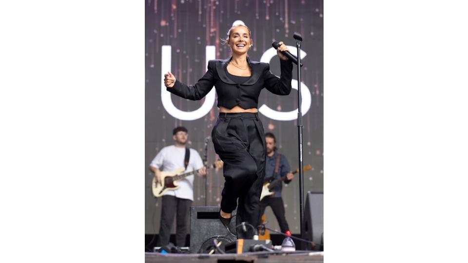 Louise Redknapp performing on stage at Flackstock