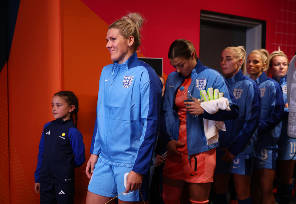 Millie Bright lines up with teammates in the tunnel prior to the FIFA Women's World Cup Semi Final (Getty Images)