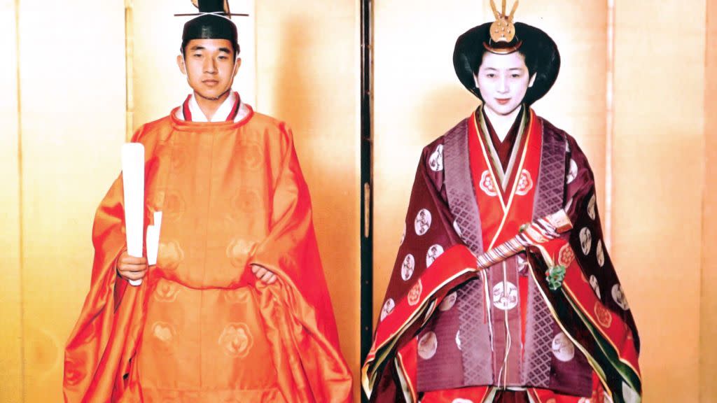 japan crown prince akihito and michiko shoda, the future emperor akihito and empress michiko of japan, at their wedding, 1959