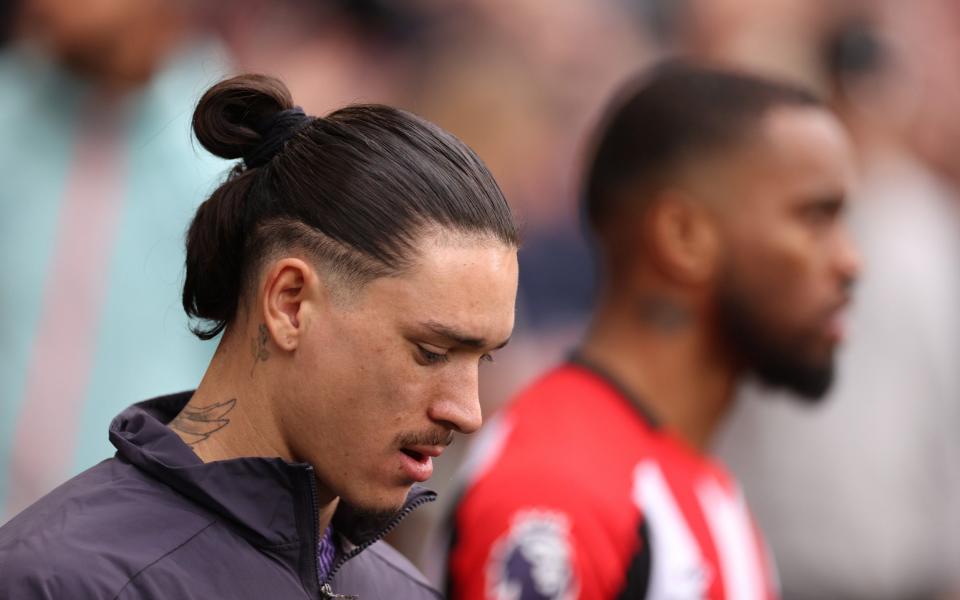 Darwin Nunez of Liverpool looks on during the Premier League match between Brentford FC and Liverpool FC at Gtech Community Stadium on February 17, 2024 in Brentford, England