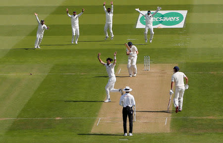 Cricket - England v India - Fourth Test - Ageas Bowl, West End, Britain - August 30, 2018 India's Ishant Sharma celebrates the wicket of England's Joe Root Action Images via Reuters/Paul Childs