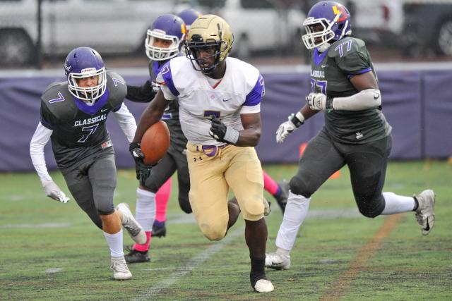 Portsmouth defeats Middletown in annual Thanksgiving Day football game