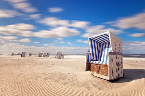 A strandkorb beach chair - Credit: GETTY