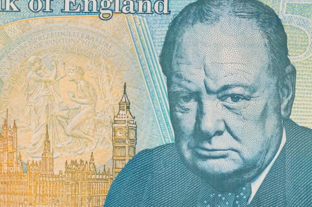 new &pound;5 note