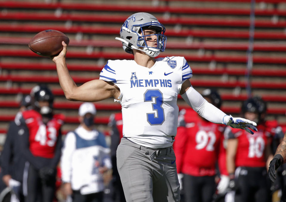 Memphis quarterback Brady White (3) throws against Cincinnati during the first half of an NCAA college football game Saturday, Oct. 31, 2020, in Cincinnati. (Photo by Gary Landers)