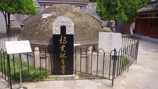 興平市馬嵬鎮楊貴妃墓。（圖／翻攝自維基百科）