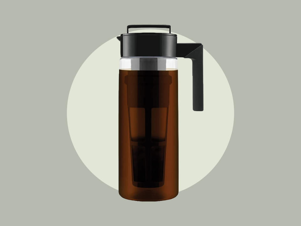 Grab One of These Best Cold Brew Coffee Makers To Save Yourself Time & Money in the Morning