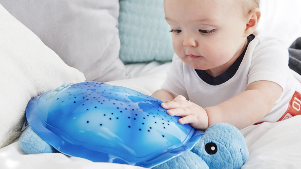 Best gifts for babies: Twilight Turtle Nightlight