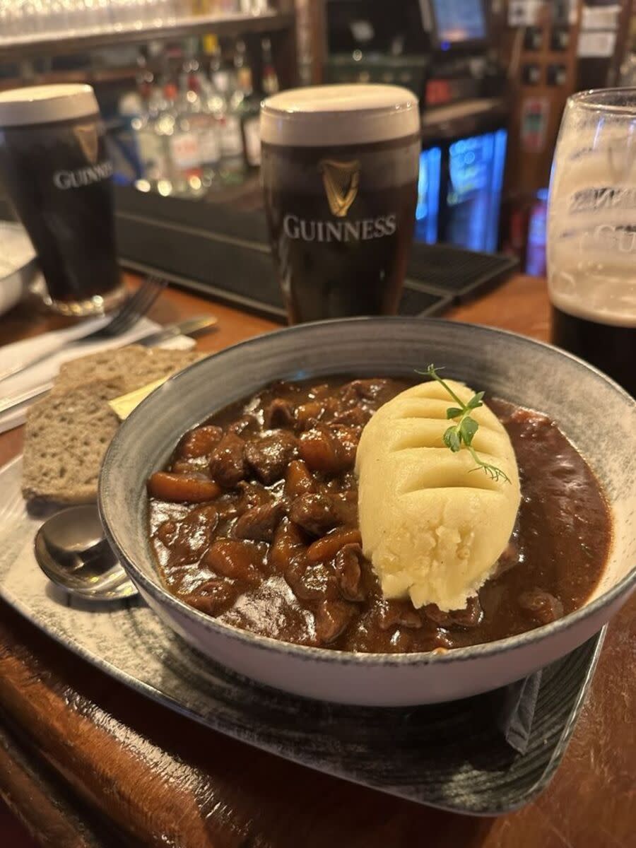 Irish Stew With a Guinness, Quays Bar, Galway, Ireland