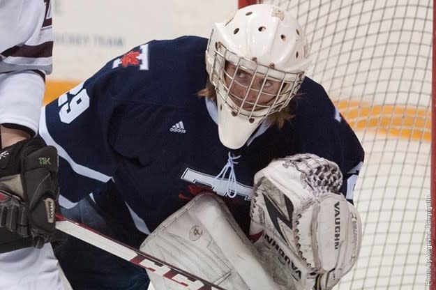 Third-year University of Toronto Varsity Blues netminder Brett Willows came through in the clutch, rushing down to the Air Canada Centre to fill in as an emergency back-up goalie for the Toronto Maple Leafs in NHL action on Oct. 17 (Photo courtesy of University of Toronto Varsity Blues).