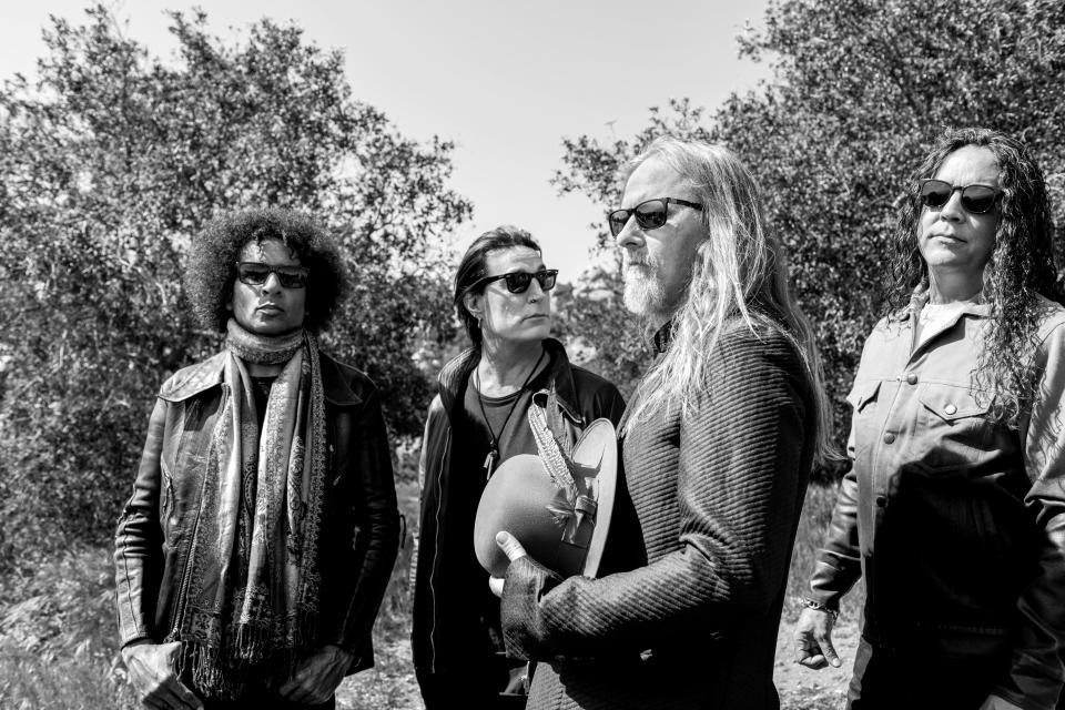 Alice in Chains, photo by Pamela Littky