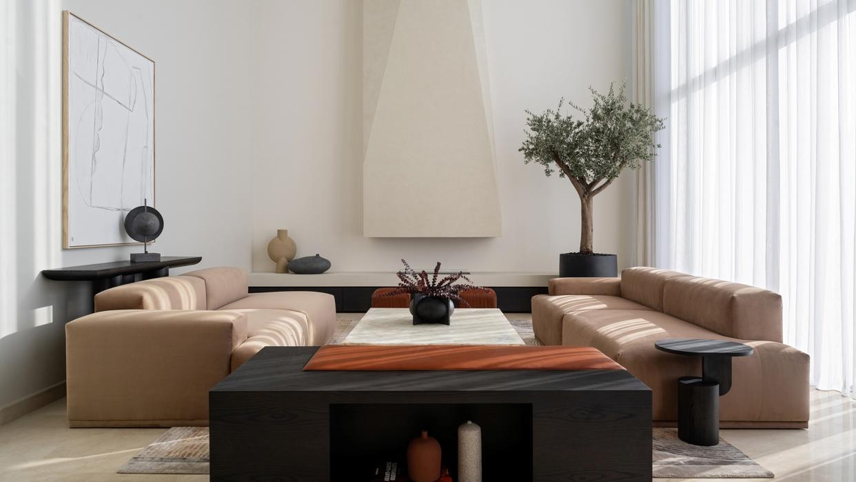  A calming, minimalist living room  
