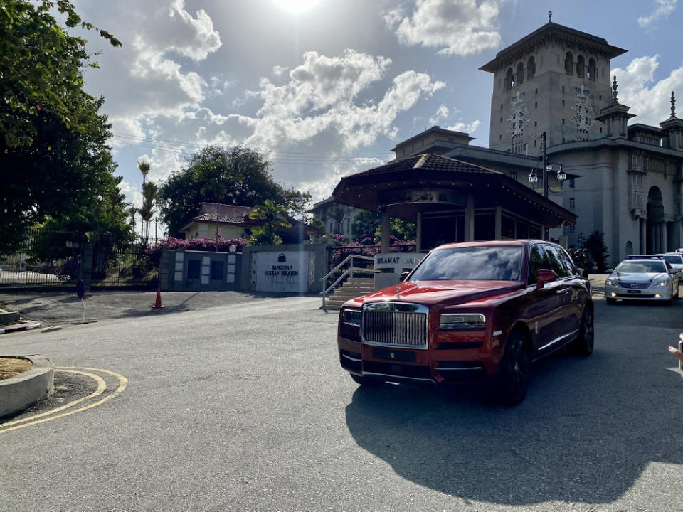 Johor ruler Sultan Ibrahim Sultan Iskandar leaving the Sultan Ibrahim Building after meeting the state assemblymen at Bukit Timbalan in Johor Baru February 26, 2020. — Picture by Ben Tan