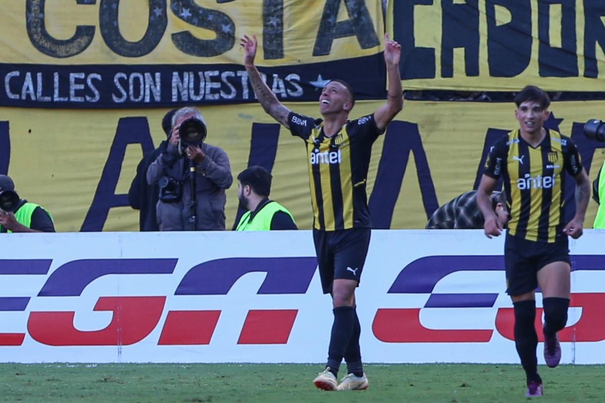 El Nacional le arrebata el Apertura al Peñarol, que empató con el Danubio