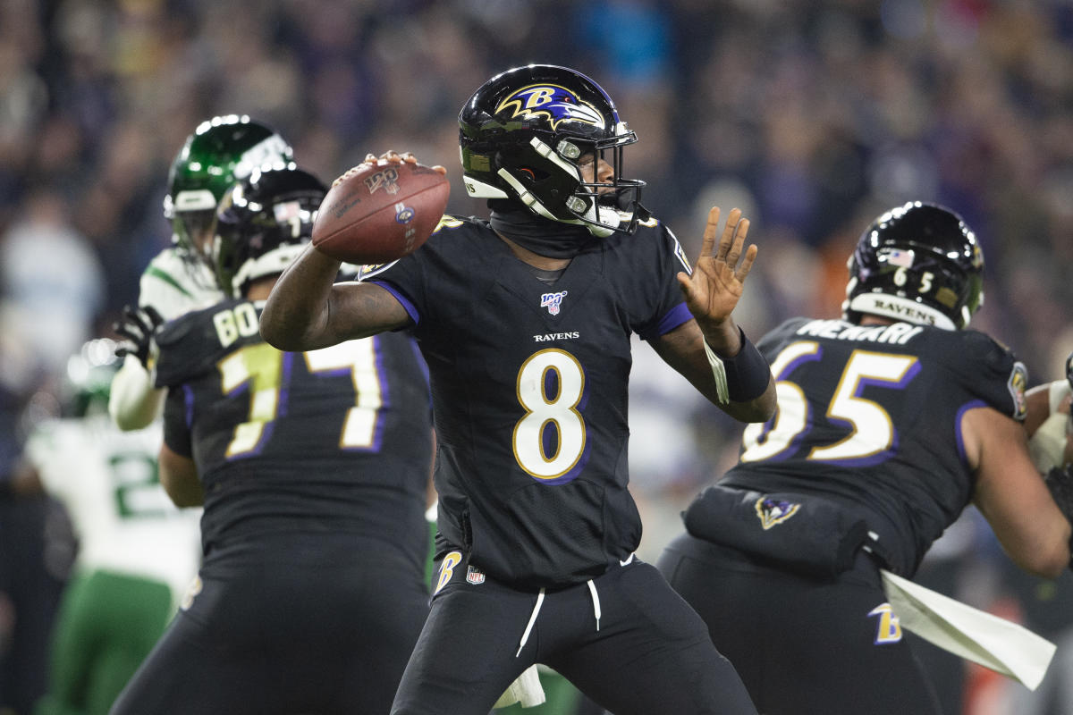 Record-breaking Lamar Jackson helps Ravens brush aside Jets