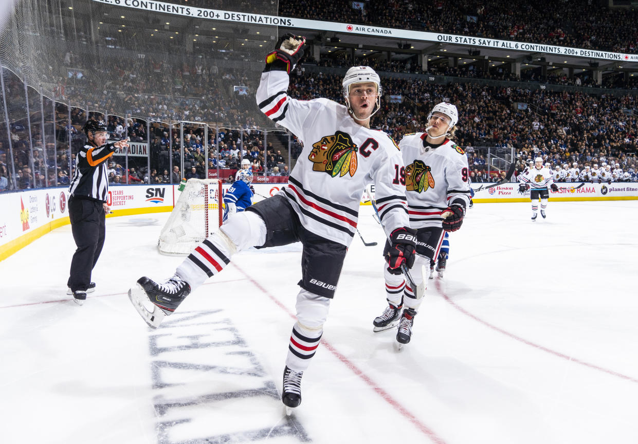 TORONTO, ON - JANUARY 18: Jonathan Toews #19 of the Chicago Blackhawks celebrates his goal against the Toronto Maple Leafs during the second period at the Scotiabank Arena on January 18, 2020 in Toronto, Ontario, Canada. (Photo by Mark Blinch/NHLI via Getty Images)