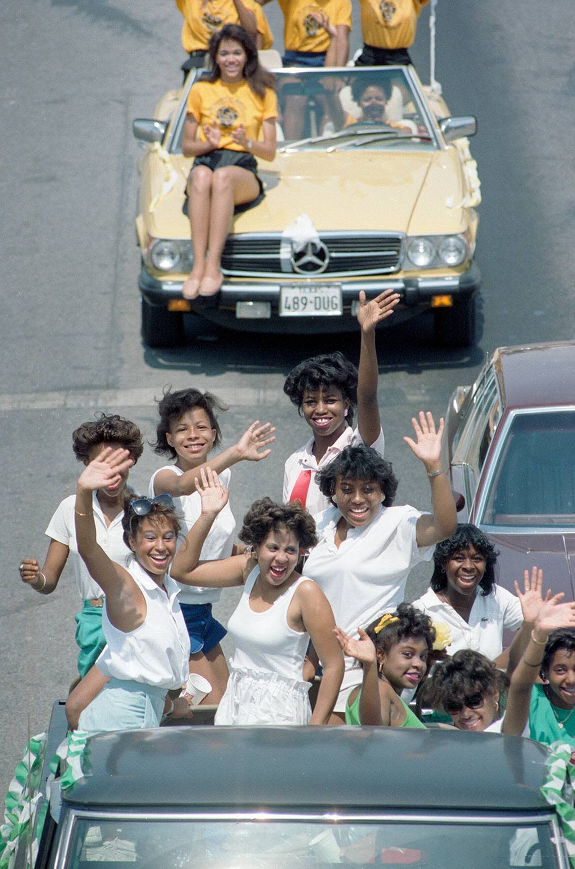 Juneteenth parade participants in Fort Worth in 1985