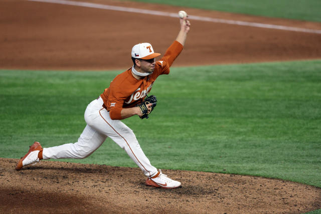 Texas baseball sweeps Incarnate Word 12-0 behind Stehly's three homers