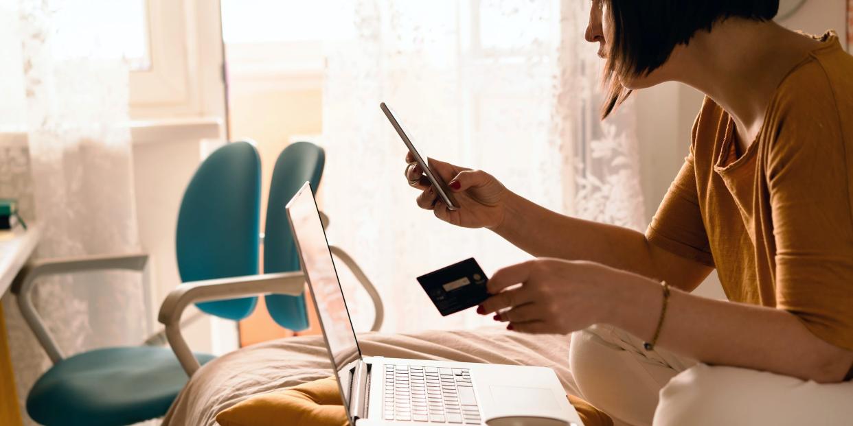 online shopping with laptop at home