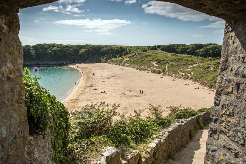 Barafundle Bay is one of Wales’ award-winning beaches (Getty Images/iStockphoto)