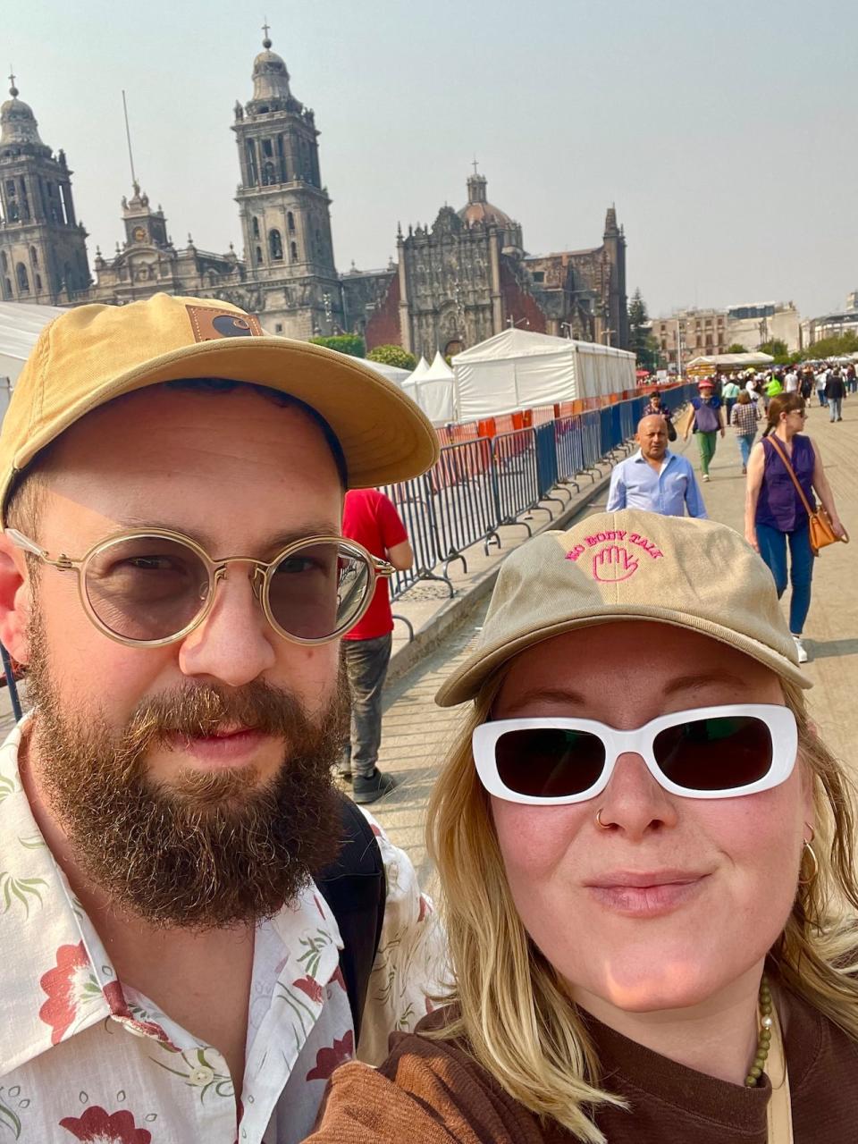 A photo of Stephanie Campbell and her partner Bray-dee Otte at the Plaza de la Constitución in Mexico City.