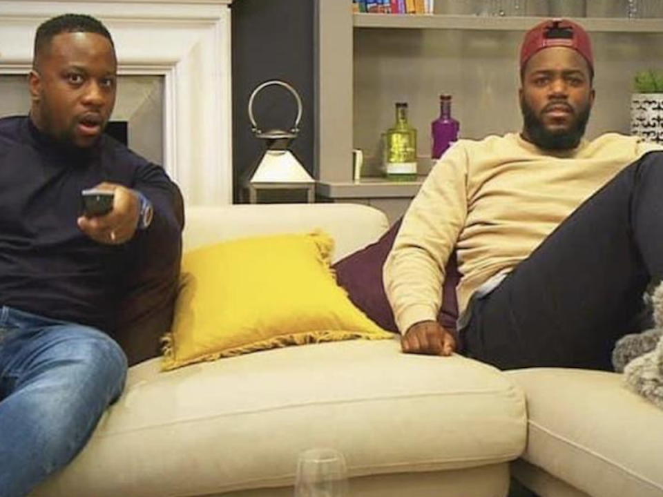 Babatunde Aléshé (left) and Mo Gilligan on ‘Celebrity Gogglebox’ (Channel 4)