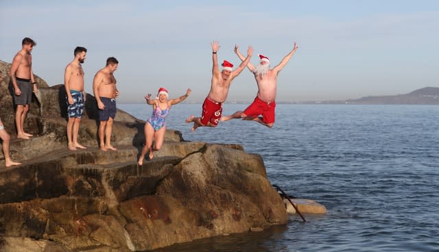Christmas Day Swimming – Dublin
