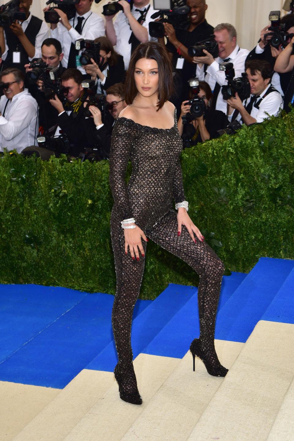 <h1 class="title">Bella Hadid in Alexander Wang, 2017</h1><cite class="credit">Photo: Getty Images</cite>